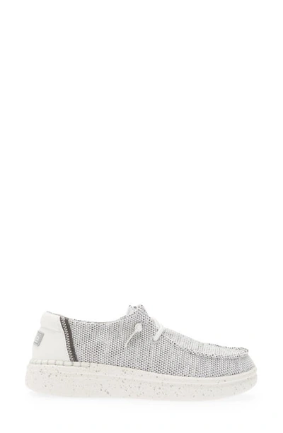 hey dude wendy stretch shoe