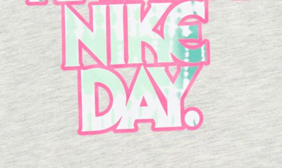 Nike Kids' Crew Neck Graphic T-shirt In Grey Heather