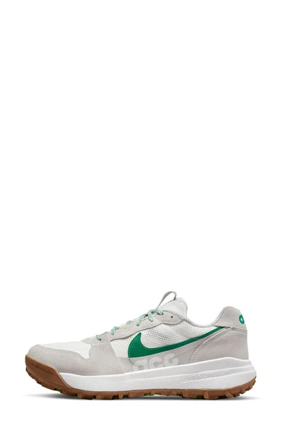 Nike Acg Lowcate "light Iron Ore/green" Sneakers In Light Iron Ore/ Malachite