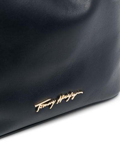 Shop Tommy Hilfiger Logo-plaque Detail Bucket Bag In Blau