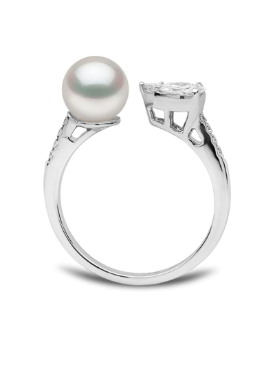 Shop Yoko London 18kt White Gold Starlight Pearl And Diamond Ring In Silber