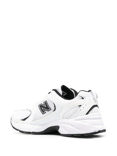 Shop New Balance Logo-patch Low-top Sneakers In Weiss