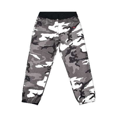 Pre-owned Supreme X Windstopper Sweatpant 'snow Camo' In White