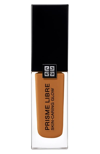 Shop Givenchy Prisme Libre Skin-caring Glow Foundation In 6-w420 Deep/warm Honey Tones