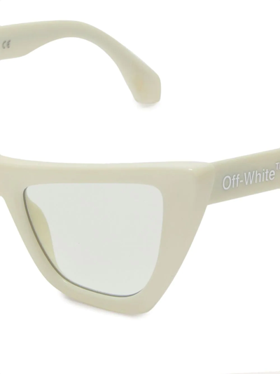 Shop Off-white Cat-eye Frame Sunglasses In Blau
