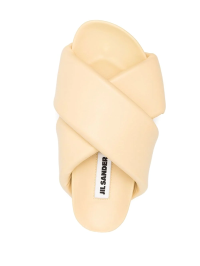 交叉带厚底凉鞋