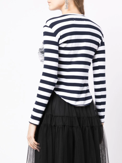 Pushbutton Ruffle Striped Top In Blau