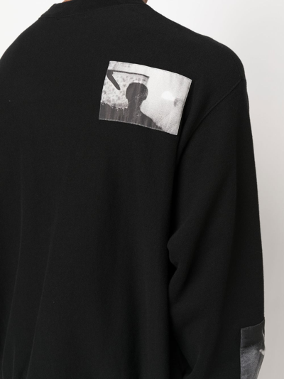 Shop Undercover Psycho Appliqué Crew Neck Sweatshirt In Schwarz