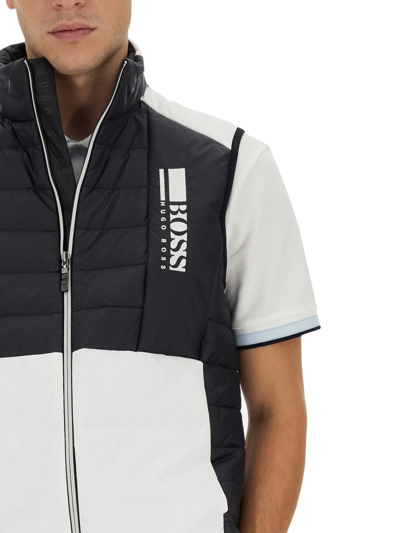 Tirannie Zorgvuldig lezen Geniet Hugo Boss Vest With Logo Embroidery In Black | ModeSens