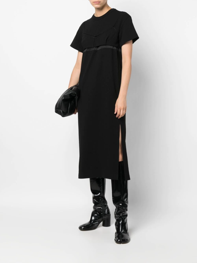 Shop Sacai Layered Short-sleeve Midi Dress In Schwarz