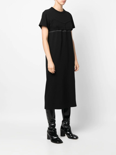 Shop Sacai Layered Short-sleeve Midi Dress In Schwarz