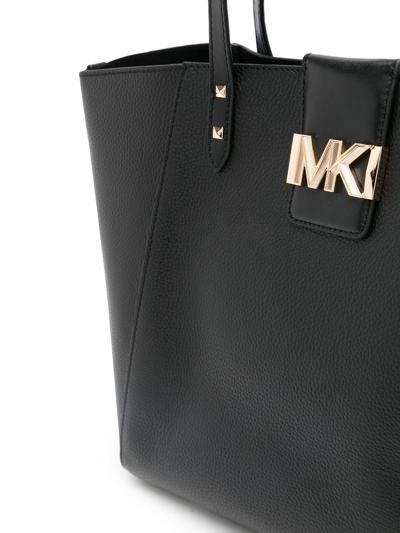 Shop Michael Michael Kors Large Karlie Leather Tote Bag In Schwarz