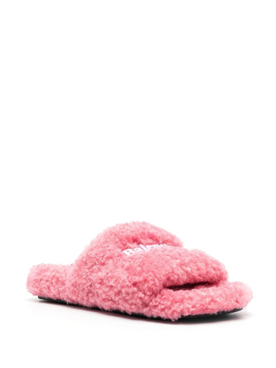 Shop Balenciaga Embroidered-logo Faux-fur Slides In Rosa