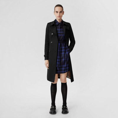 Burberry Long Chelsea Heritage Trench Coat In Black