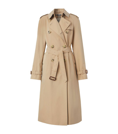 Shop Burberry The Long Waterloo Heritage Trench Coat In Neutrals
