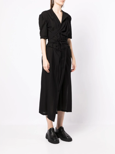 Shop Yohji Yamamoto Belted Short-sleeve Coat In Schwarz