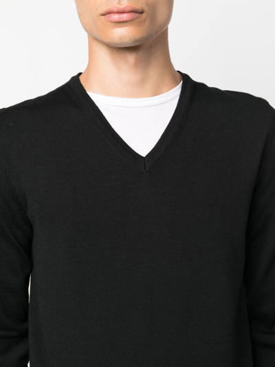 Hugo Boss V-neck-wool-jumper In Schwarz