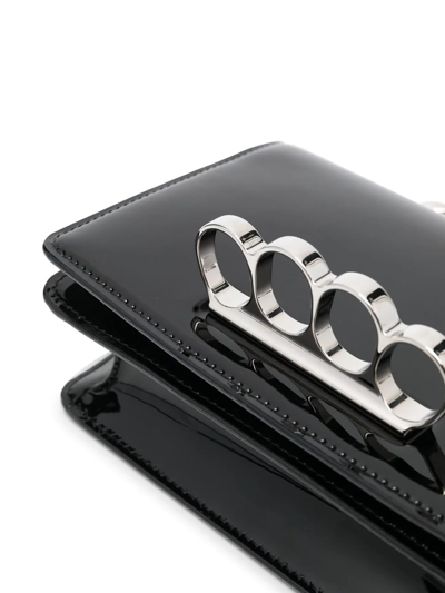 Alexander Mcqueen Four Ring Patent-leather Tote Bag In Schwarz