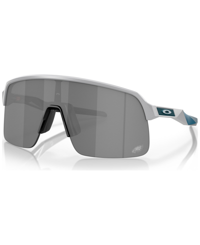 Shop Oakley Men's Philadelphia Eagles Sutro Lite Sunglasses, Nfl Collection Oo9463-3639 In Matte Fog