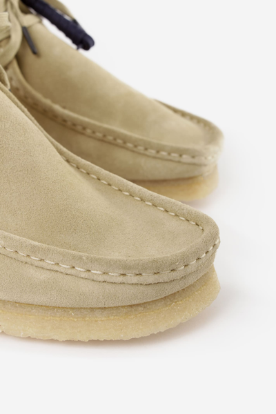 Clarks Originals Wallabee Boot Maple Suede In Beige