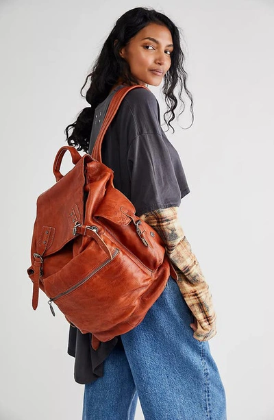 Old Trend Bryan Leather Backpack In Cognac