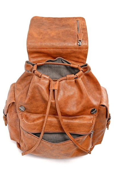 Old Trend Bryan Leather Backpack In Tan