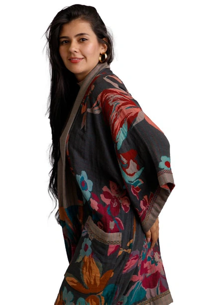 Saachi Keisha Long Floral Pattern Duster Jacket In Grey/ Pink