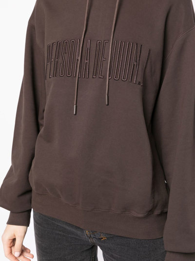 Juunj Slogan Drawstring Hoodie In Brown