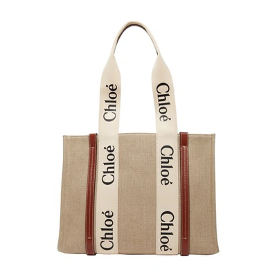 Shop Chloé Woody Tote Bag In White_brown_1