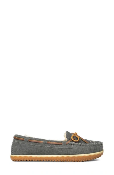 Minnetonka Tilia Faux Fur Lined Moccasin Slipper In Grey