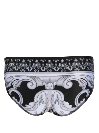 Shop Versace Graphic-print Swimming Trunks In Schwarz