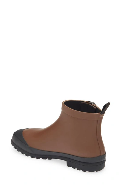 Shop Madewell The Zip-up Lugsole Rain Boot In Stable