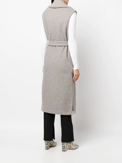 Colombo Sleeveless Belted Trench Coat In Grey