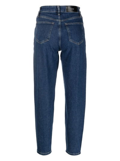 Shop Calvin Klein Mom Tapered Jeans In Blau