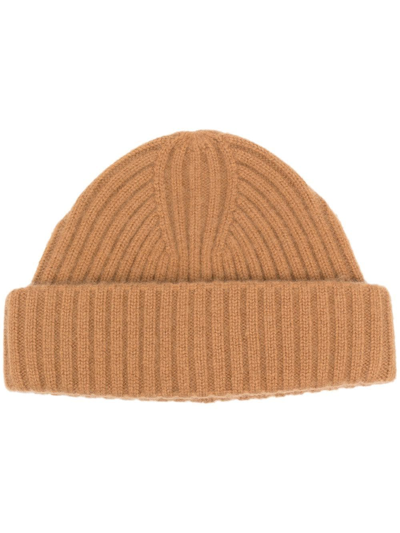 Shop Totême Ribbed-knit Cashmere Beanie In Brown