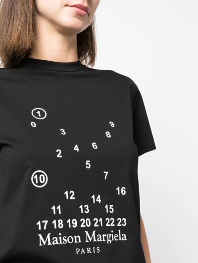 Shop Maison Margiela Numbers-motif Cotton T-shirt In Schwarz
