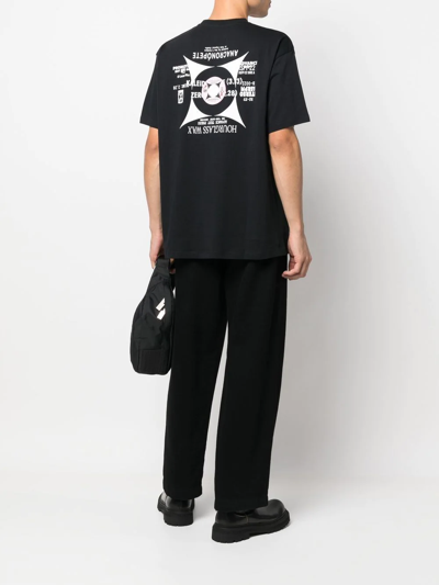 Fred Perry Logo-patch Short-sleeved T-shirt In Schwarz