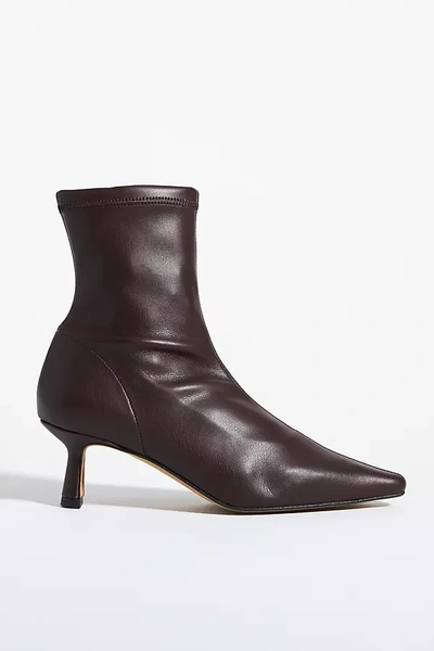 Angel Alarcon Pointed-toe Boots In Brown