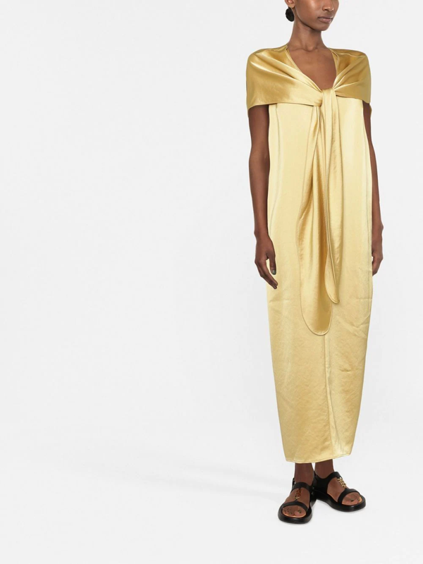 Totême knot-detail cape dress - Yellow