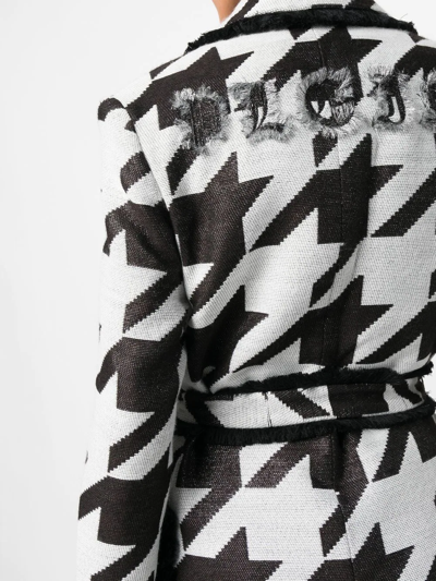 Philipp Plein Houndstooth-print Belted Coat In Nude