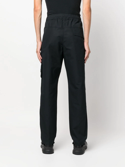 Shop Stone Island Compass-patch Cargo Trousers In Schwarz