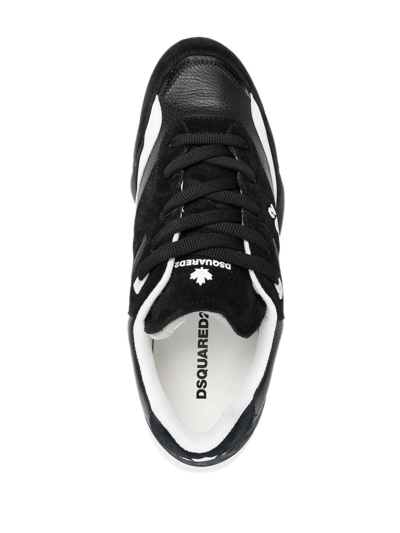 Dsquared2 Logo-print Low-top Sneakers In Schwarz