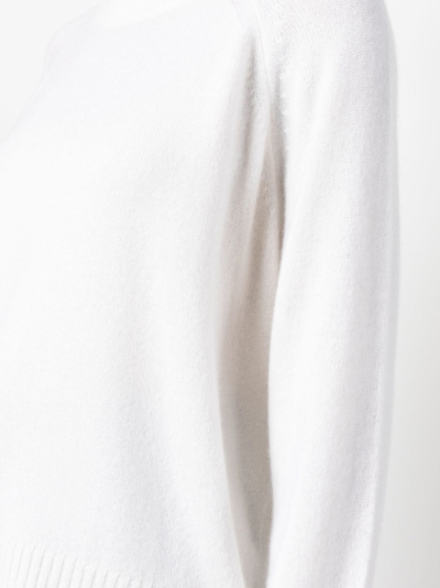 Shop Allude Crew-neck Cashmere Jumper In Weiss