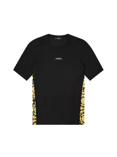Shop Versace T-shirt Lycra Sensitive Ggaq Plus Barocco In Black