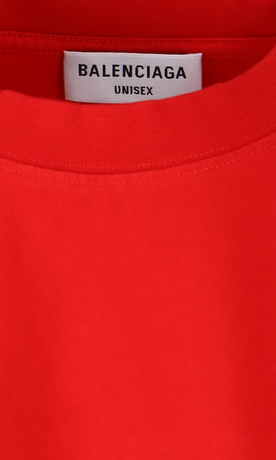 Shop Balenciaga T-shirt In Red