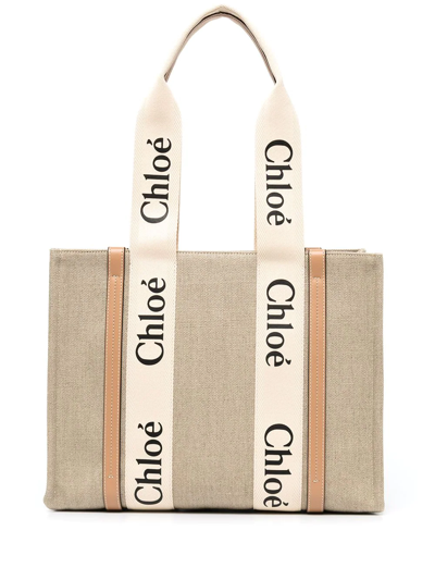 Shop Chloé Woody Canvas Tote Bag In Grau