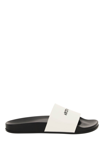 Shop Vetements Logo Leather Slides In White Black (white)