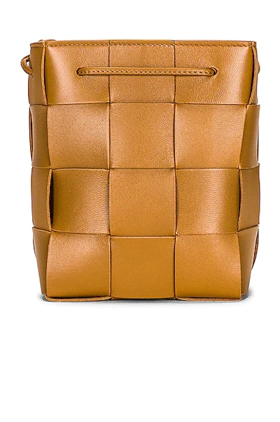 Bottega Veneta Small Cross Body Bucket Bag In Camel & Gold