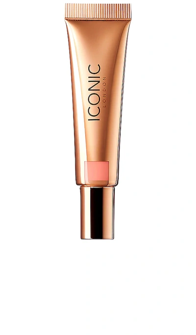 Shop Iconic London Sheer Blush In Cheeky Coral