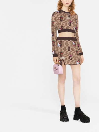 Gcds Cropped Sweater In Mixed Wool Knit With Logo Plate, Hello Kitty And Logo In Contrastingh Jacquard Gc In Braun